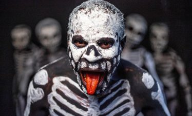 Stay Two nights – three days Skeleton Tribe
