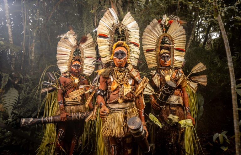 Kaluli listing of PNG tribes and cultural groups - tribes of papua new guinea